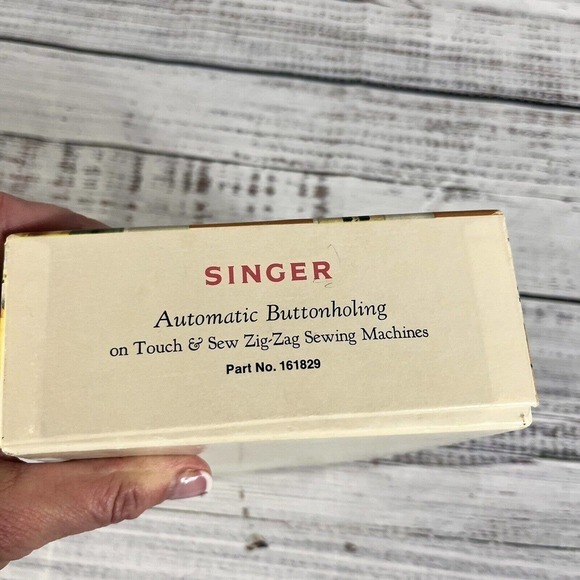 SINGER Professional Buttonholer Attachment 19 Cams 161829 Slant Needle Zig Zag - Picture 16 of 16